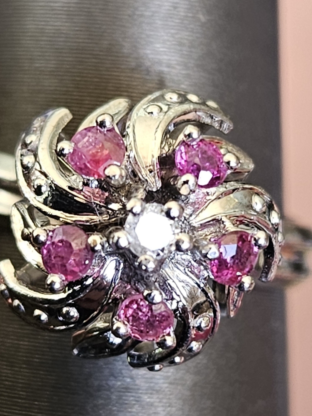 Vintage 18kt White Gold Cocktail Ring